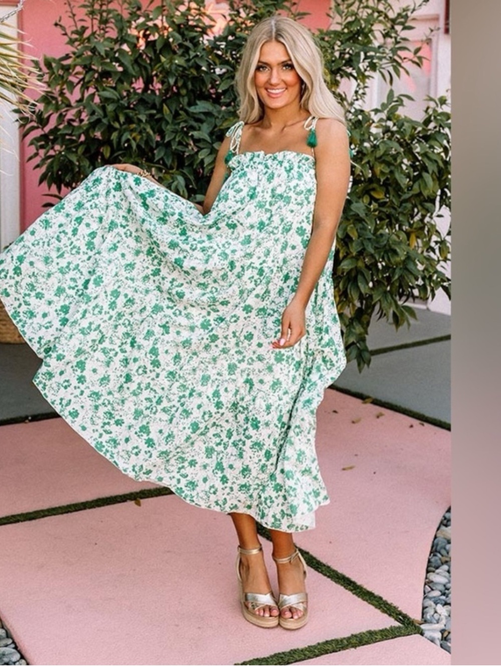 Aakaa sun dress